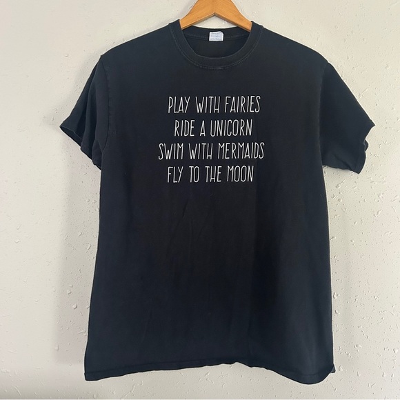 🦋 Gildan Black Short Sleeve Tee Minimalist Design Fairies Mermaid Unicorn Moon - Picture 1 of 6